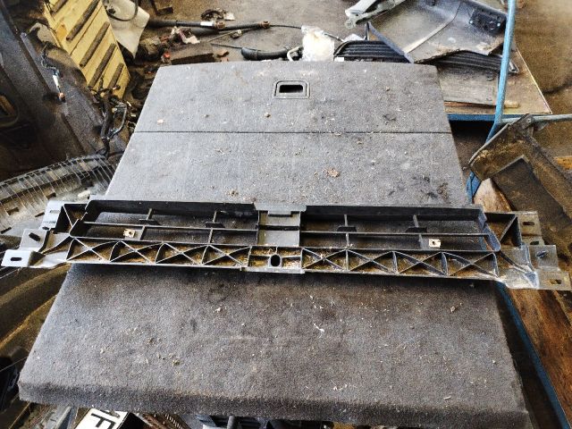 bontott RENAULT TRAFIC Hűtőrács