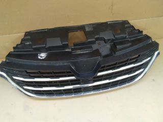 bontott RENAULT TRAFIC Hűtőrács