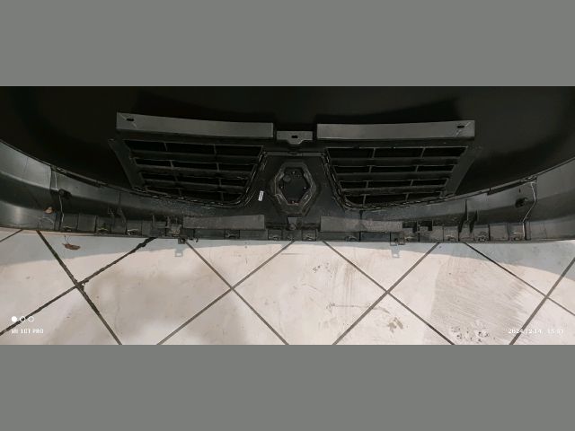 bontott RENAULT TRAFIC Hűtőrács