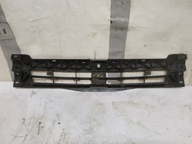 bontott RENAULT TRAFIC Hűtőrács