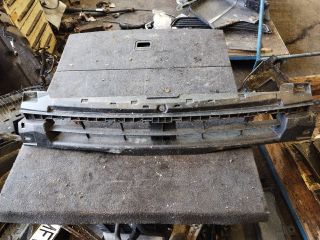 bontott RENAULT TRAFIC Hűtőrács