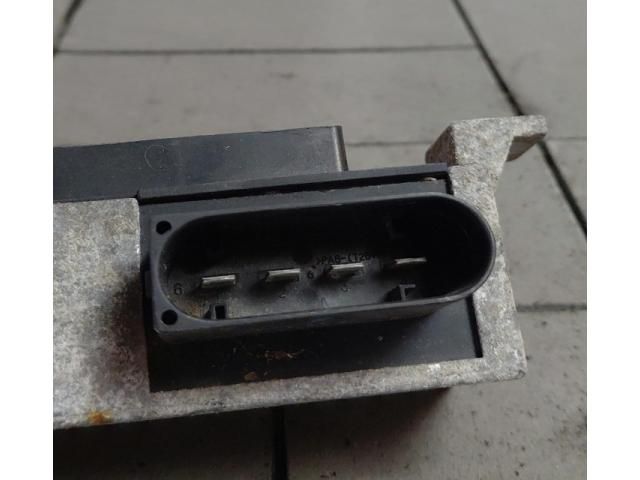 bontott RENAULT TRAFIC Izzító Relé