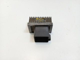 bontott RENAULT TRAFIC Izzító Relé