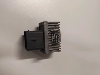 bontott RENAULT TRAFIC Izzító Relé