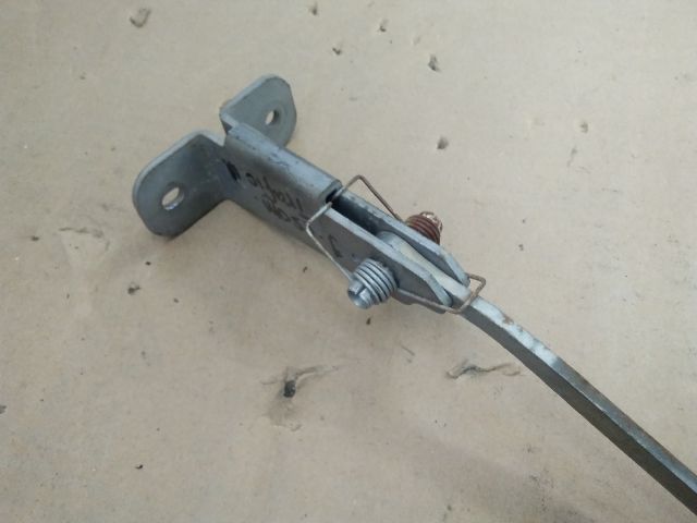 bontott RENAULT TRAFIC Jobb Csomagtérajtó Ajtóhatároló