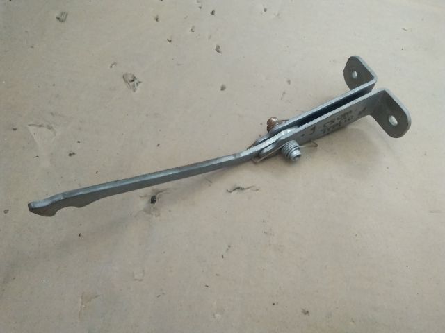 bontott RENAULT TRAFIC Jobb Csomagtérajtó Ajtóhatároló