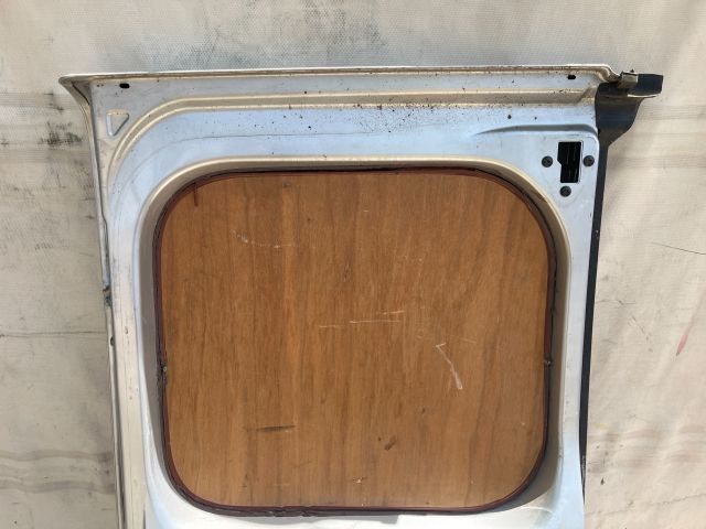 bontott RENAULT TRAFIC Jobb Csomagtérajtó (Üres lemez)