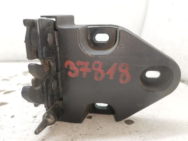 bontott RENAULT TRAFIC Jobb Csomagtérajtó Zárszerkezet