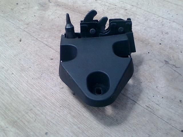 bontott RENAULT TRAFIC Jobb Csomagtérajtó Zárszerkezet