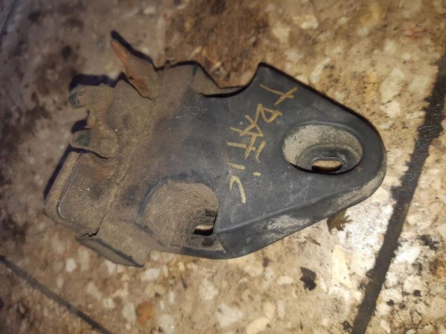 bontott RENAULT TRAFIC Jobb Csomagtérajtó Zárszerkezet