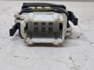 bontott RENAULT TRAFIC Jobb első Ablakemelő Kapcsoló