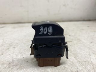 bontott RENAULT TRAFIC Jobb első Ablakemelő Kapcsoló