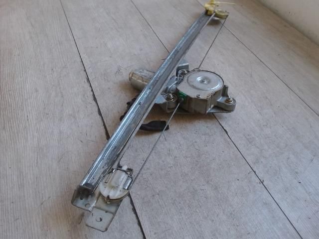 bontott RENAULT TRAFIC Jobb első Ablakemelő Szerkezet (Elektromos)