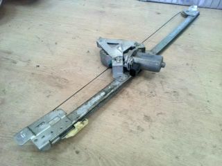 bontott RENAULT TRAFIC Jobb első Ablakemelő Szerkezet (Elektromos)