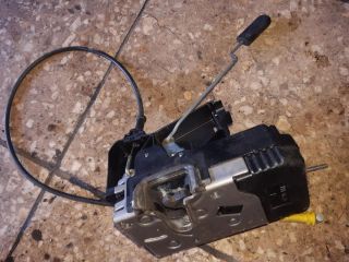 bontott RENAULT TRAFIC Jobb első Ajtózár