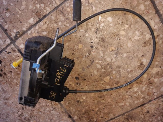 bontott RENAULT TRAFIC Jobb első Ajtózár