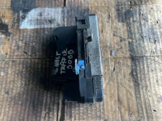 bontott RENAULT TRAFIC Jobb első Ajtózár