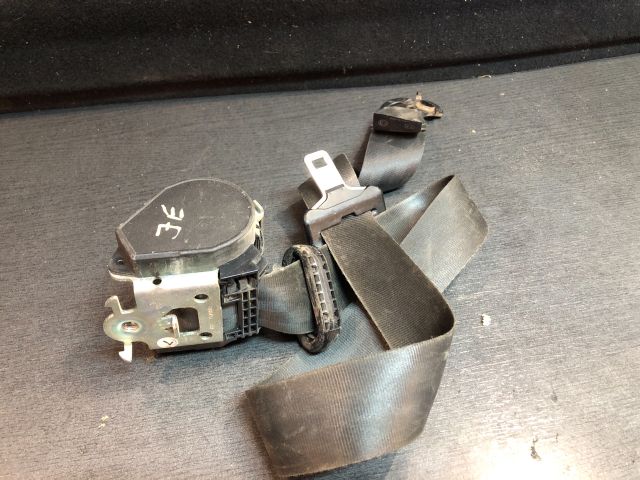 bontott RENAULT TRAFIC Jobb első Biztonsági Öv