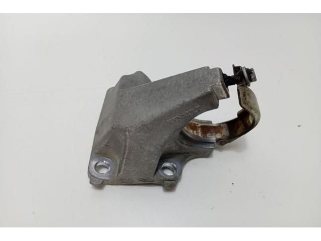 bontott RENAULT TRAFIC Jobb első Féltengely Tartó