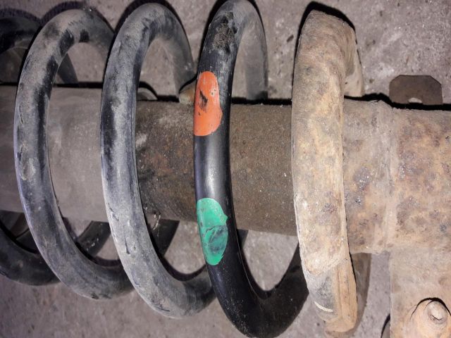 bontott RENAULT TRAFIC Jobb első Lengéscsillapító