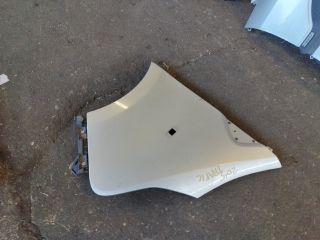 bontott RENAULT TRAFIC Jobb első Sárvédő