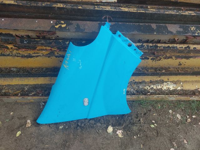 bontott RENAULT TRAFIC Jobb első Sárvédő