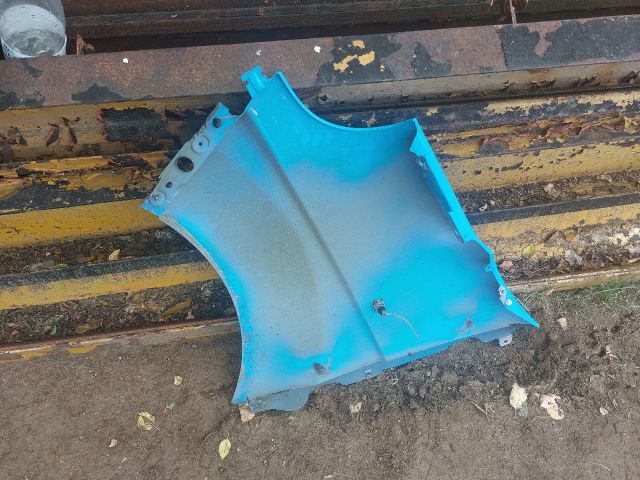 bontott RENAULT TRAFIC Jobb első Sárvédő