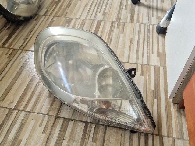 bontott RENAULT TRAFIC Jobb Fényszóró