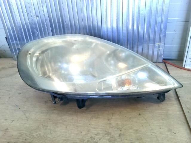 bontott RENAULT TRAFIC Jobb Fényszóró