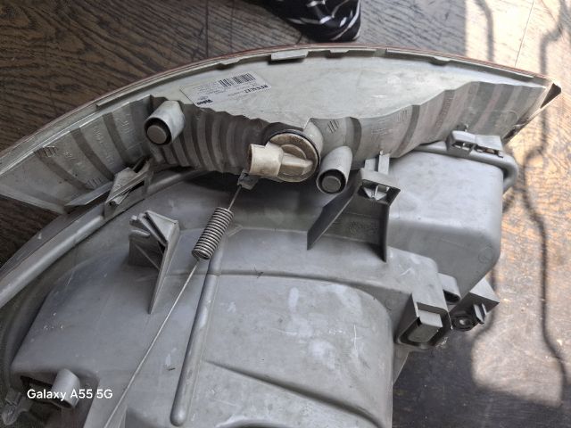bontott RENAULT TRAFIC Jobb Fényszóró