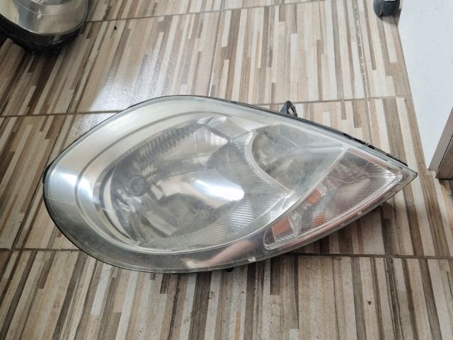 bontott RENAULT TRAFIC Jobb Fényszóró