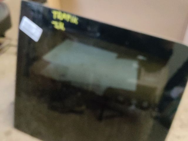 bontott RENAULT TRAFIC Jobb hátsó Ablak