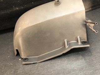 bontott RENAULT TRAFIC Jobb Hátsó Lámpa Bajusz Díszléc