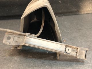 bontott RENAULT TRAFIC Jobb Hátsó Lámpa Bajusz Díszléc