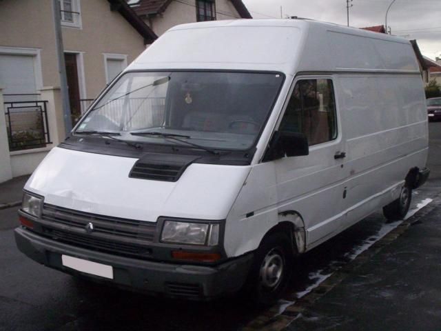 bontott RENAULT TRAFIC Jobb Hátsó Lámpa