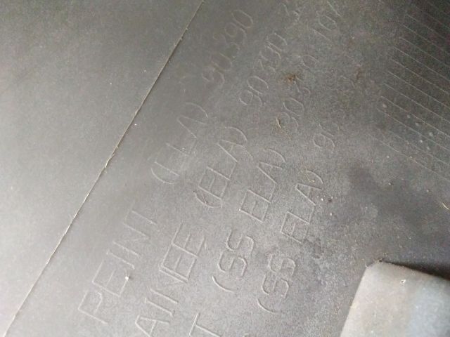 bontott RENAULT TRAFIC Jobb hátsó Lökhárító Sarok (Műanyag)