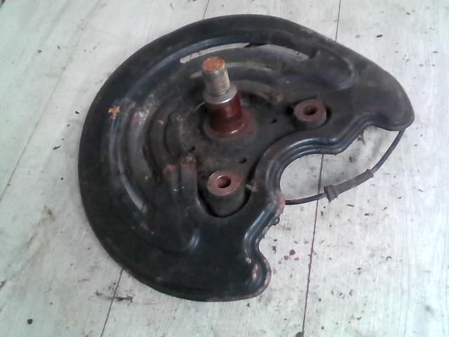 bontott RENAULT TRAFIC Jobb hátsó Tengelycsonk