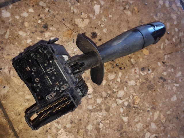 bontott RENAULT TRAFIC Jobb Kormánykapcsoló Ablaktörlő