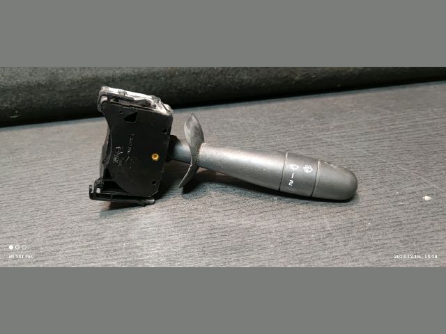 bontott RENAULT TRAFIC Jobb Kormánykapcsoló Ablaktörlő