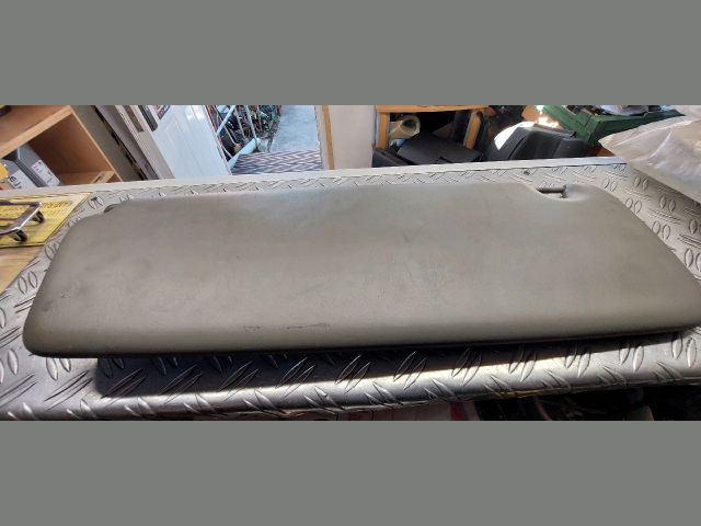 bontott RENAULT TRAFIC Jobb Napellenző