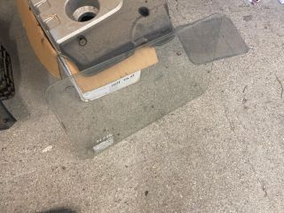 bontott RENAULT TRAFIC Jobb Tolóajtó Ablak