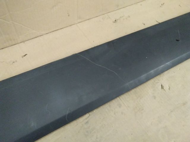 bontott RENAULT TRAFIC Jobb Tolóajtó Díszléc