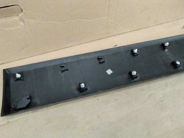 bontott RENAULT TRAFIC Jobb Tolóajtó Díszléc