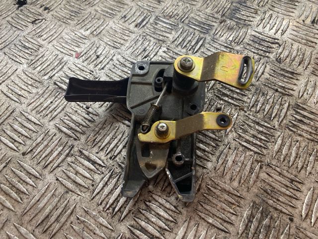 bontott RENAULT TRAFIC Jobb Tolóajtó Zárszerkezet