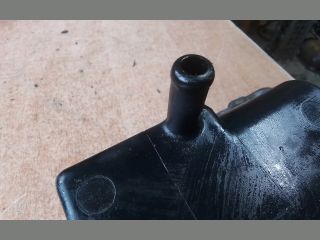 bontott RENAULT TRAFIC Kartergáz Visszavezető Ház