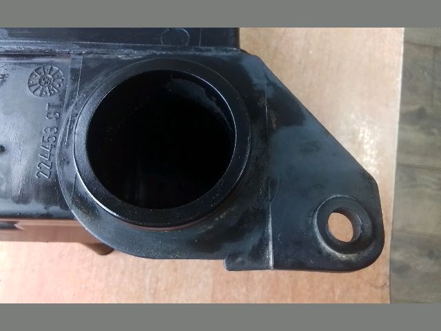 bontott RENAULT TRAFIC Kartergáz Visszavezető Ház