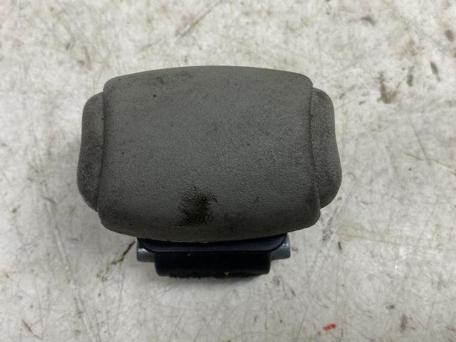 bontott RENAULT TRAFIC Kesztyűtartó Nyitó Kar / Gomb