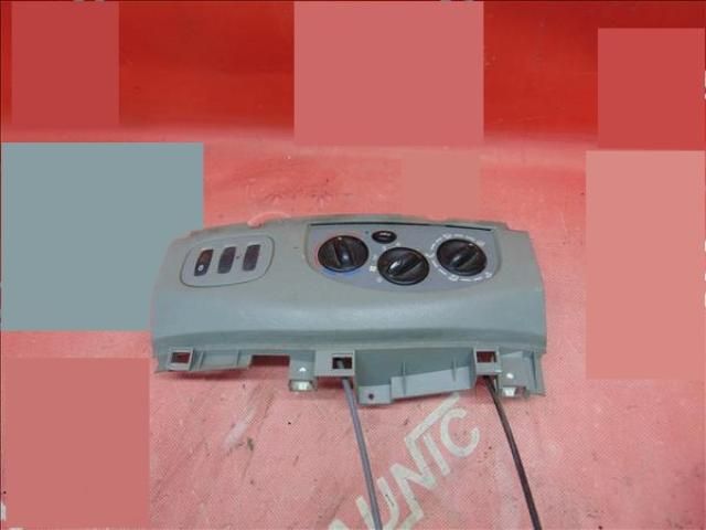 bontott RENAULT TRAFIC Klíma Kapcsoló