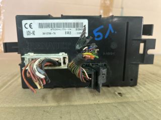 bontott RENAULT TRAFIC Komfort Elektronika