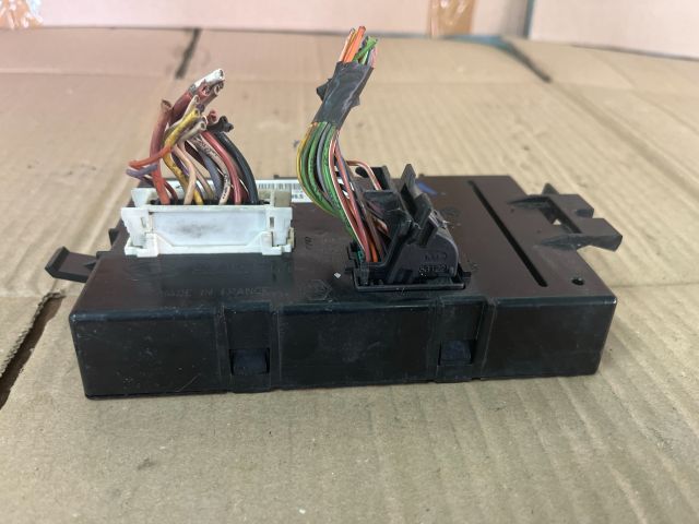 bontott RENAULT TRAFIC Komfort Elektronika